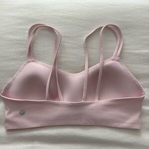 Like a cloud regular sports bra